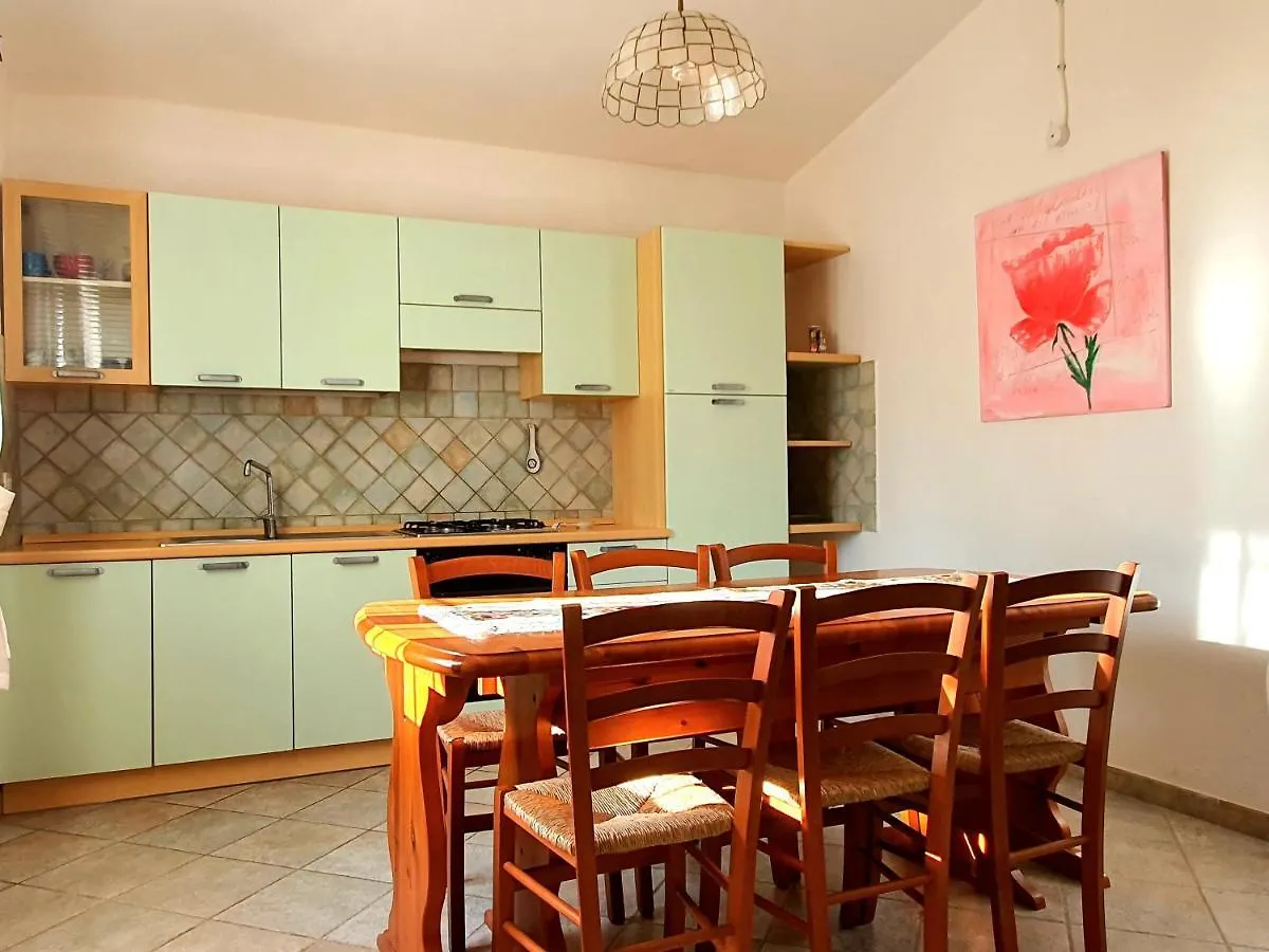 Dommos - Villa Golehy Орозеи