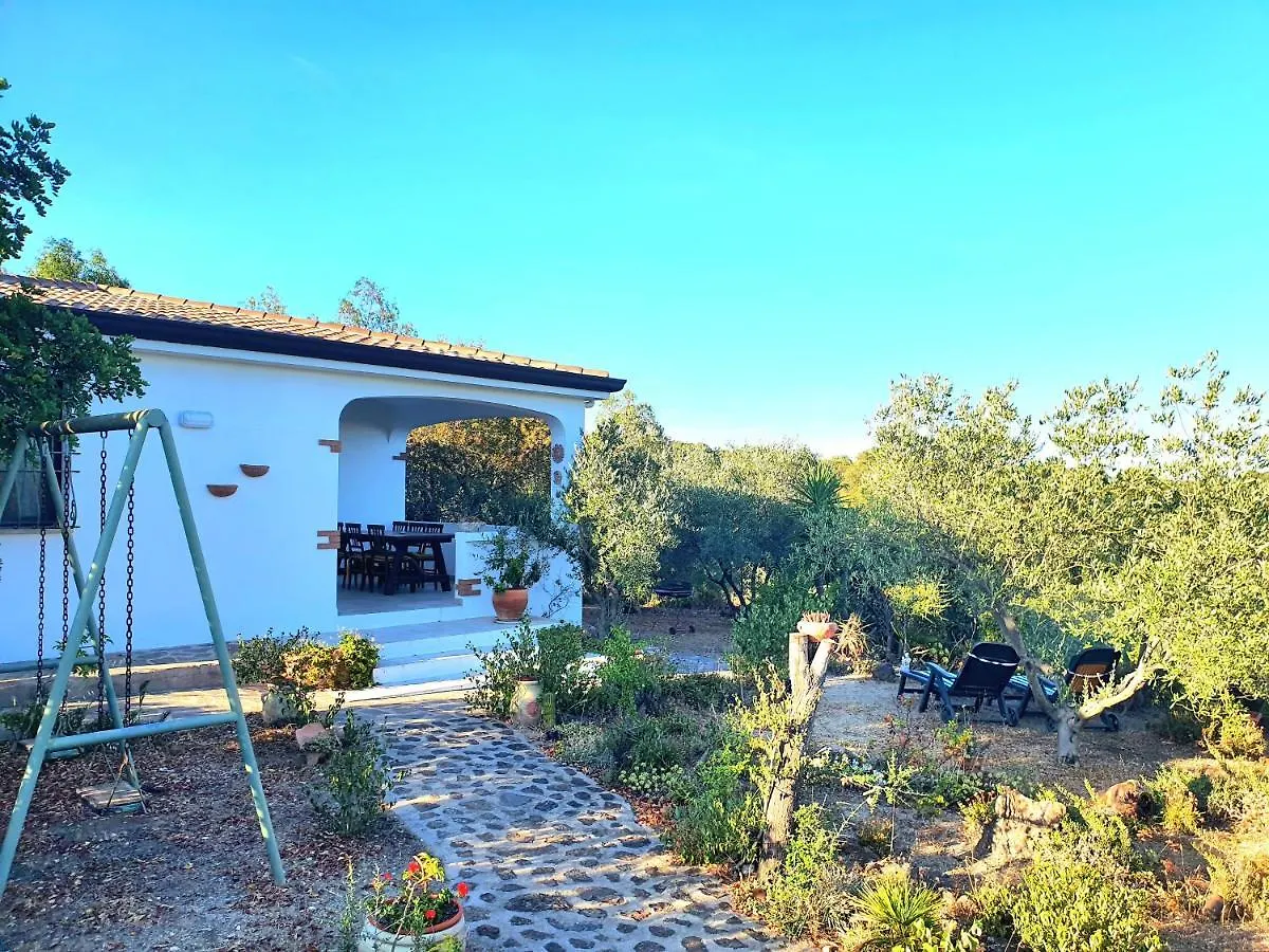 Chalet Dommos - Villa Golehy Orosei